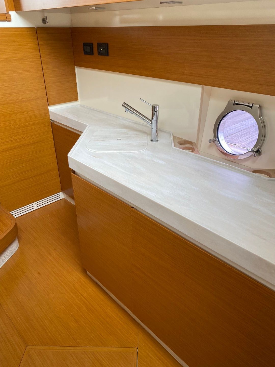 2014 Azimut 45 - 46