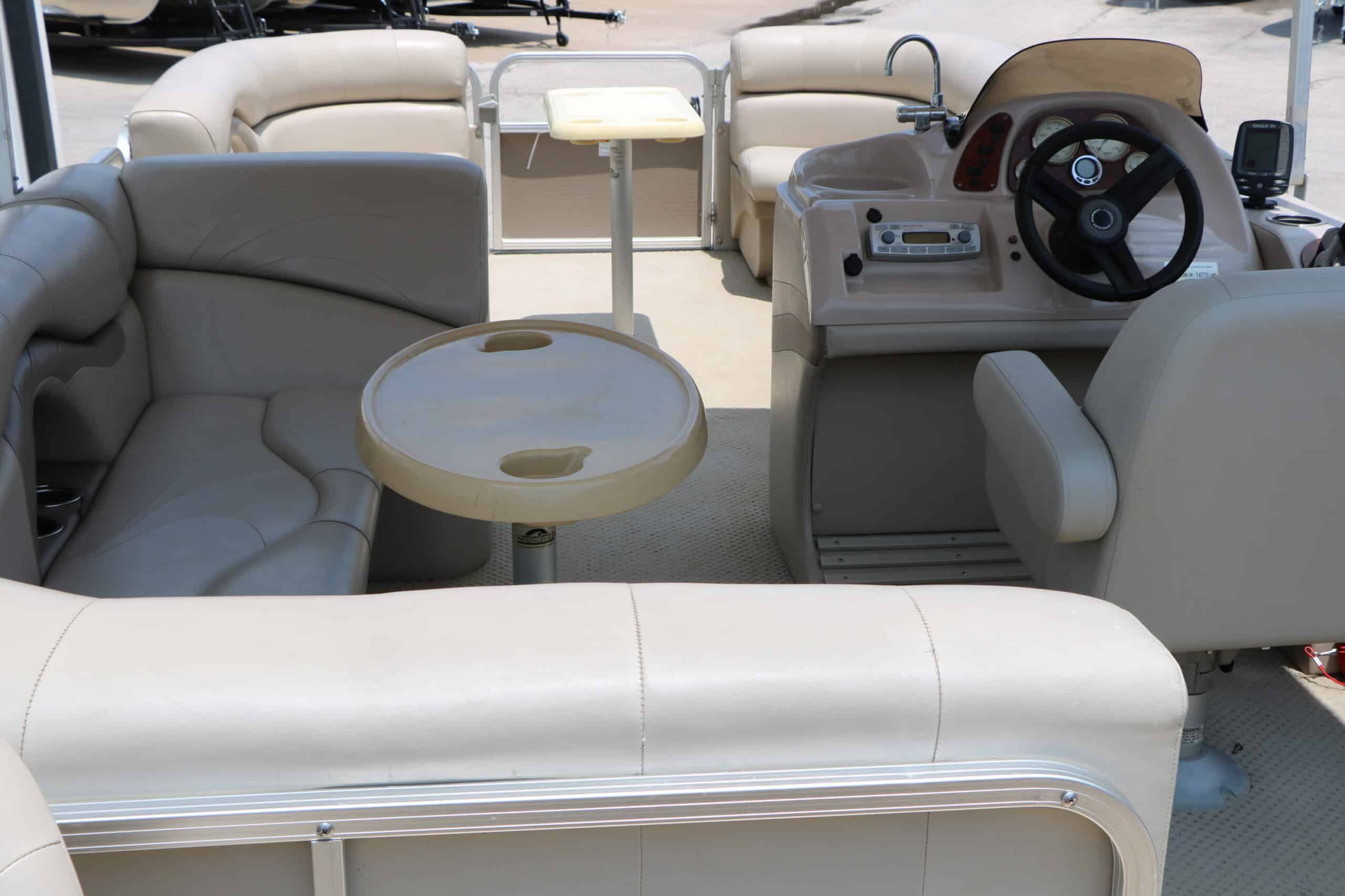 2011 Starcraft Stardeck 226 CRUISE N FISH - 21