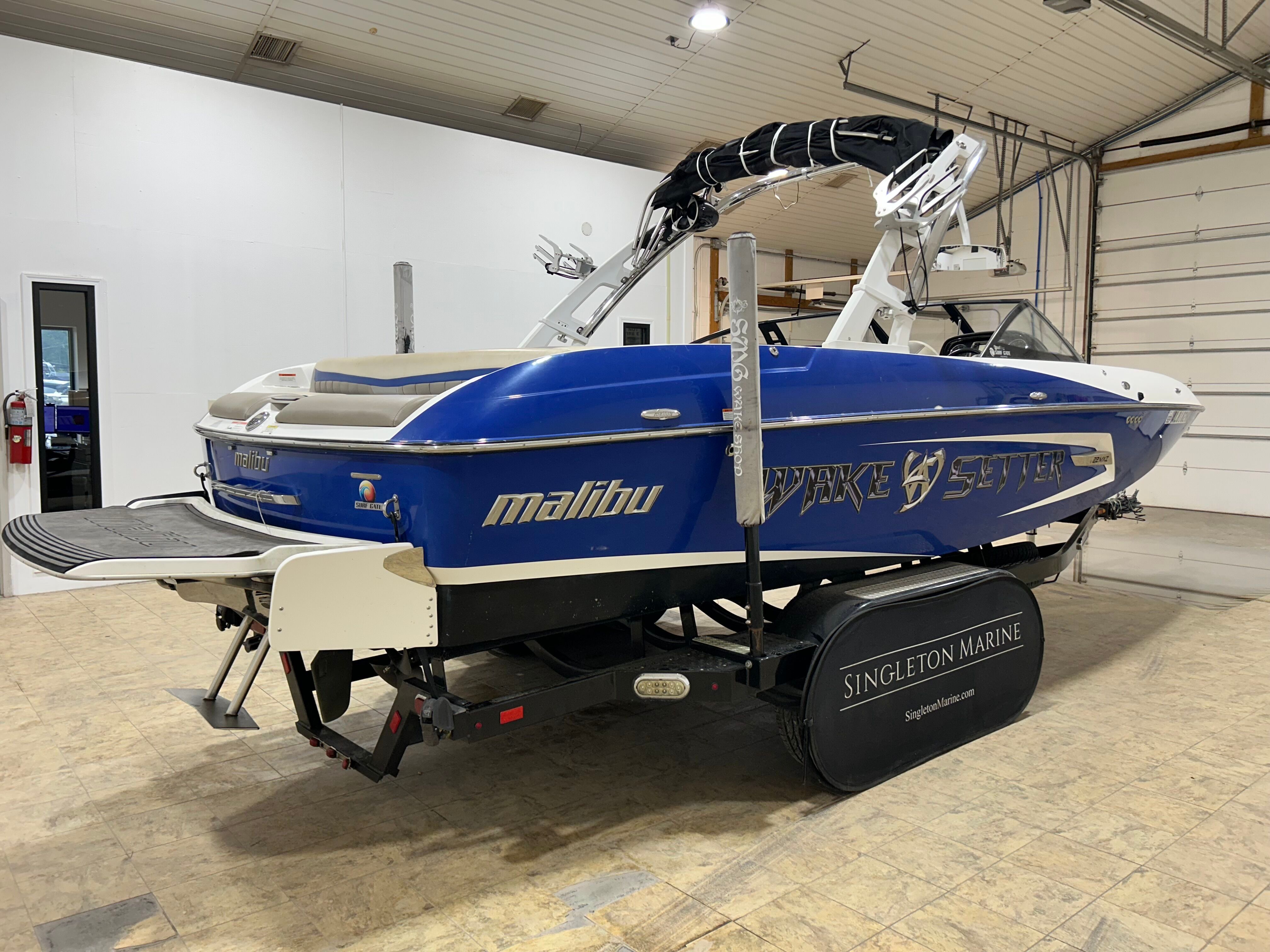 2013 MALIBU 22 MXZ - Image 6