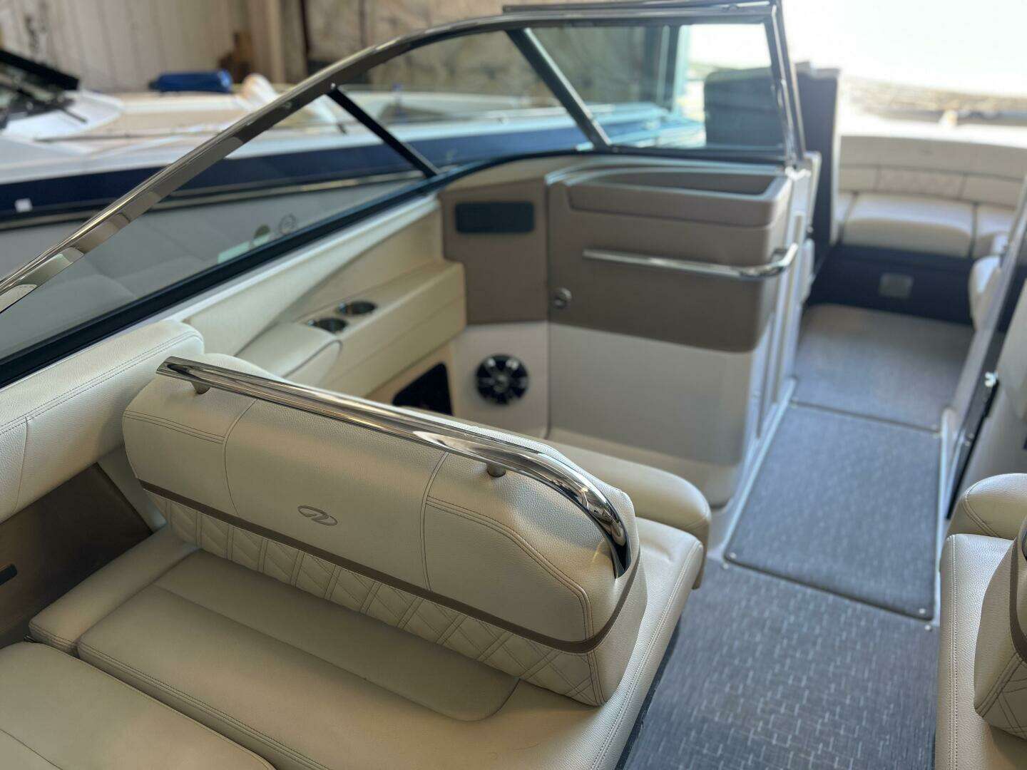 2019 Regal — - Image 17