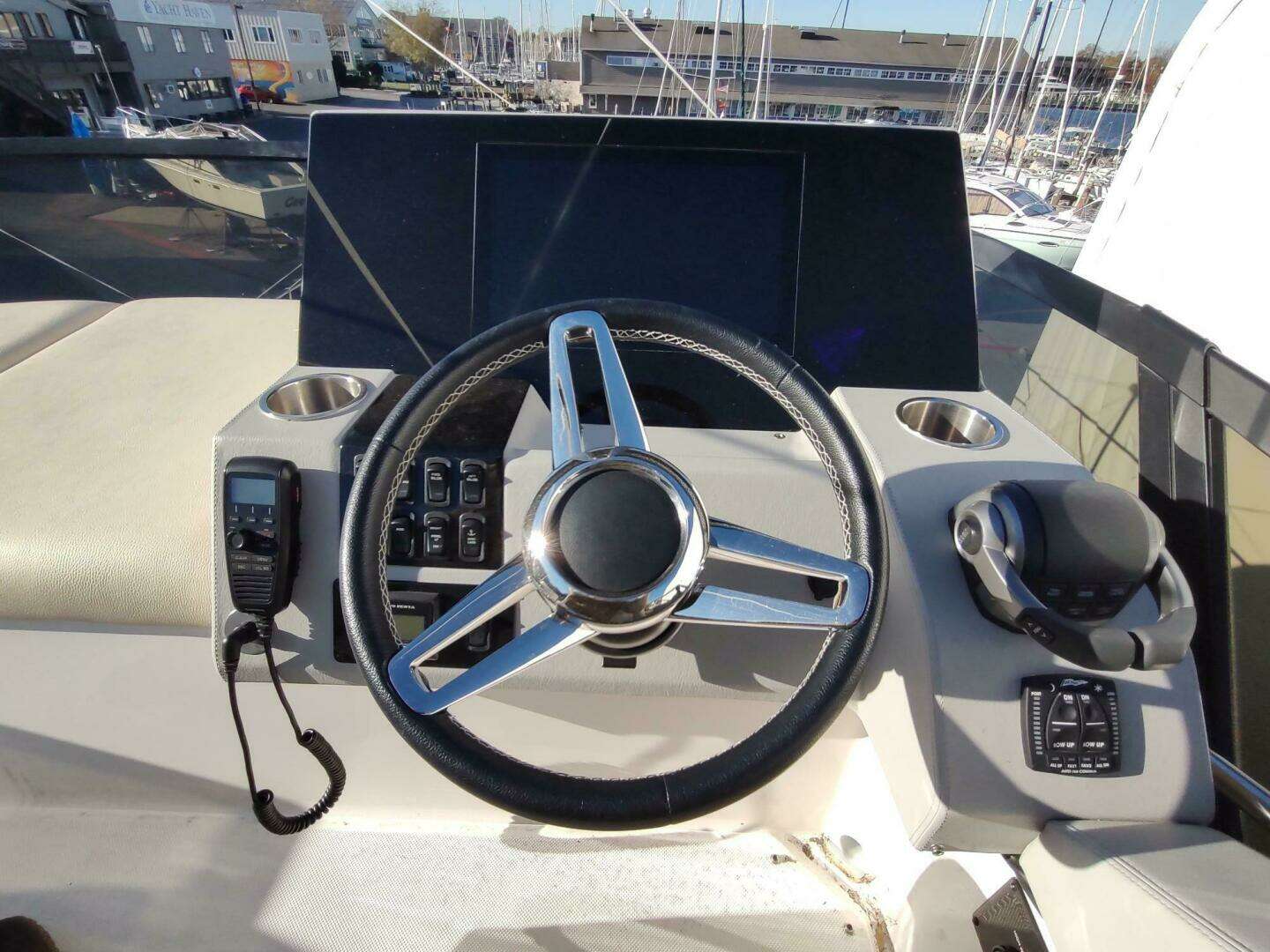 2021 Regal 42 Fly - Image 29
