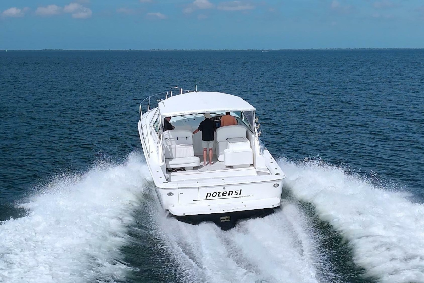 1997 Sea Ray 370 Express Cruiser - Image 5