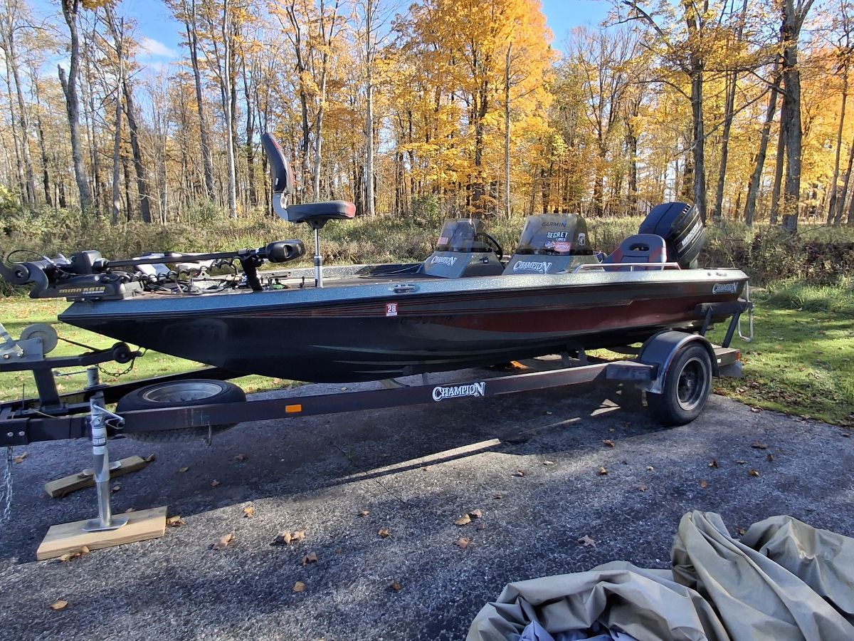 1993 Sea Champion 18 ft - 2