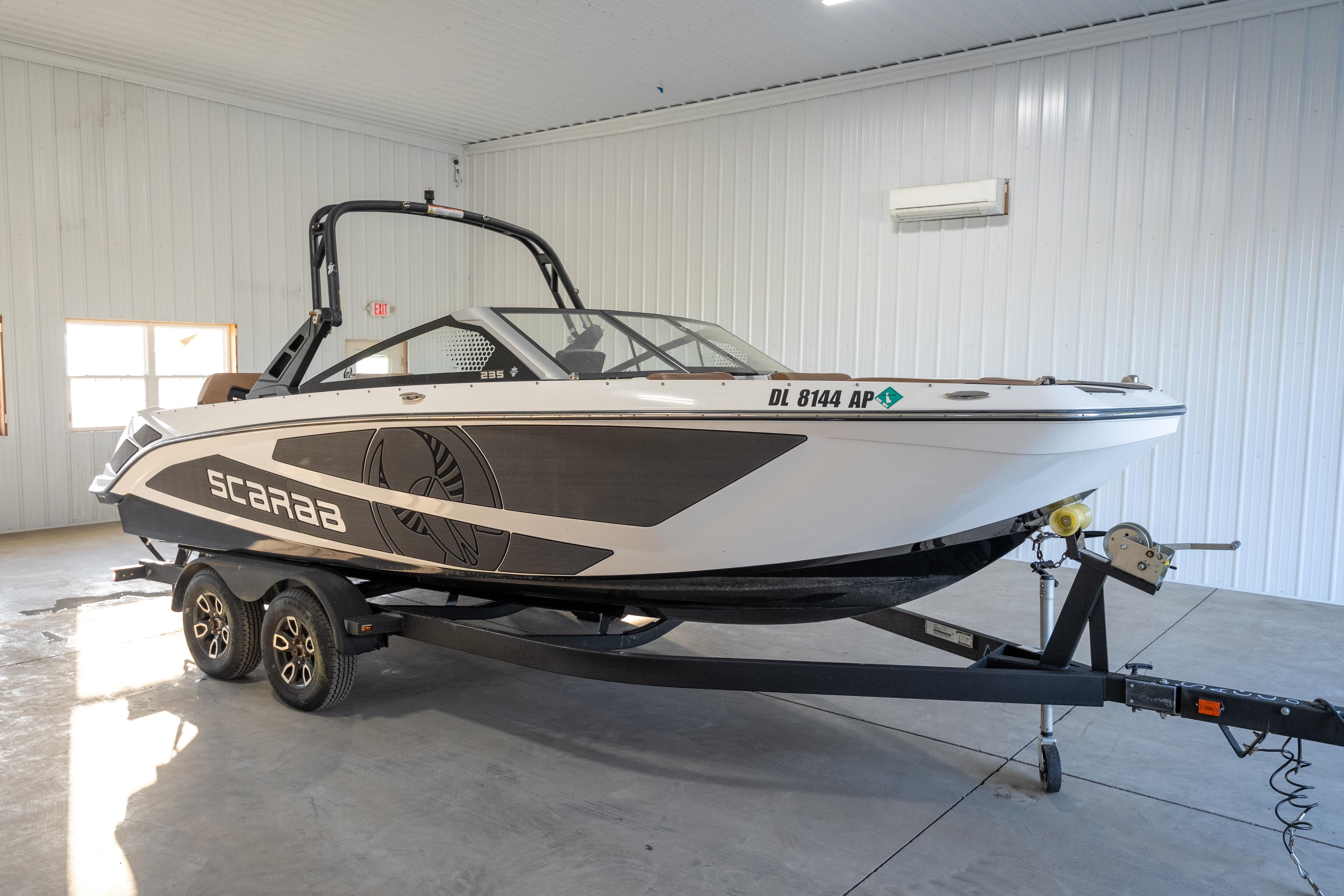 2024 Scarab 235 SE
