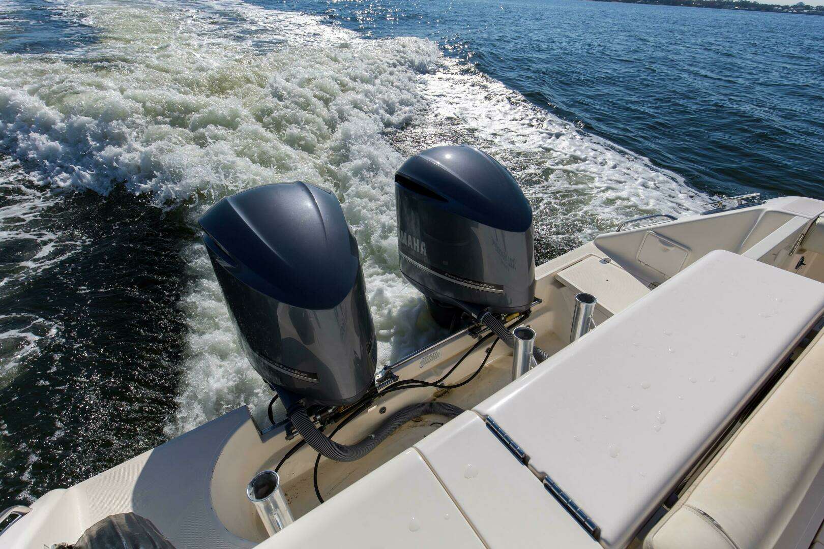 2012 Pursuit OS 345 Offshore - Image 11