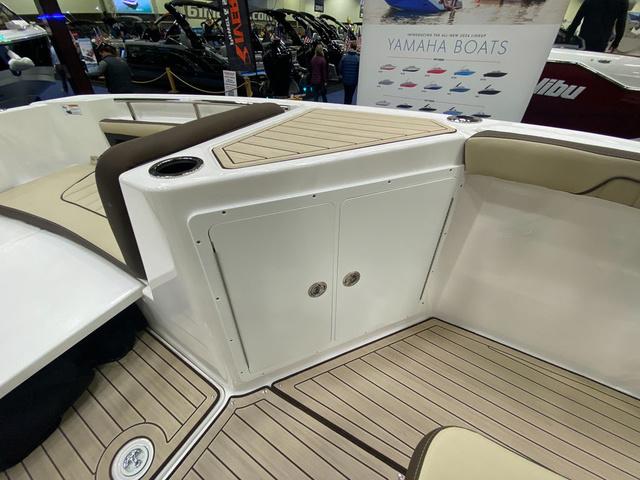 2024 Yamaha Boats 255 FSH Sport H - 19