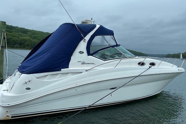 2004 Sea Ray 320 Sundancer