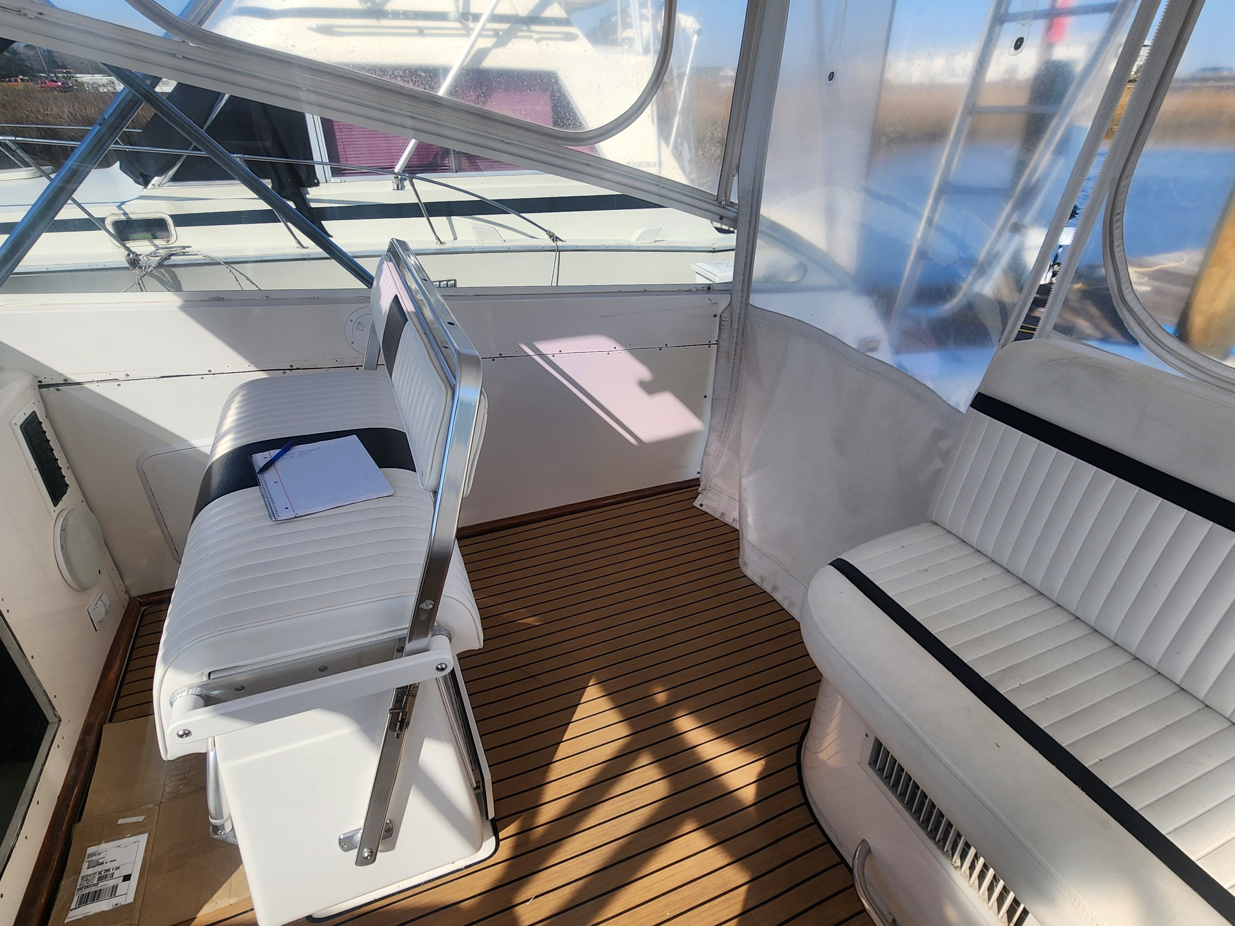 1998 Blackfin Express - 21