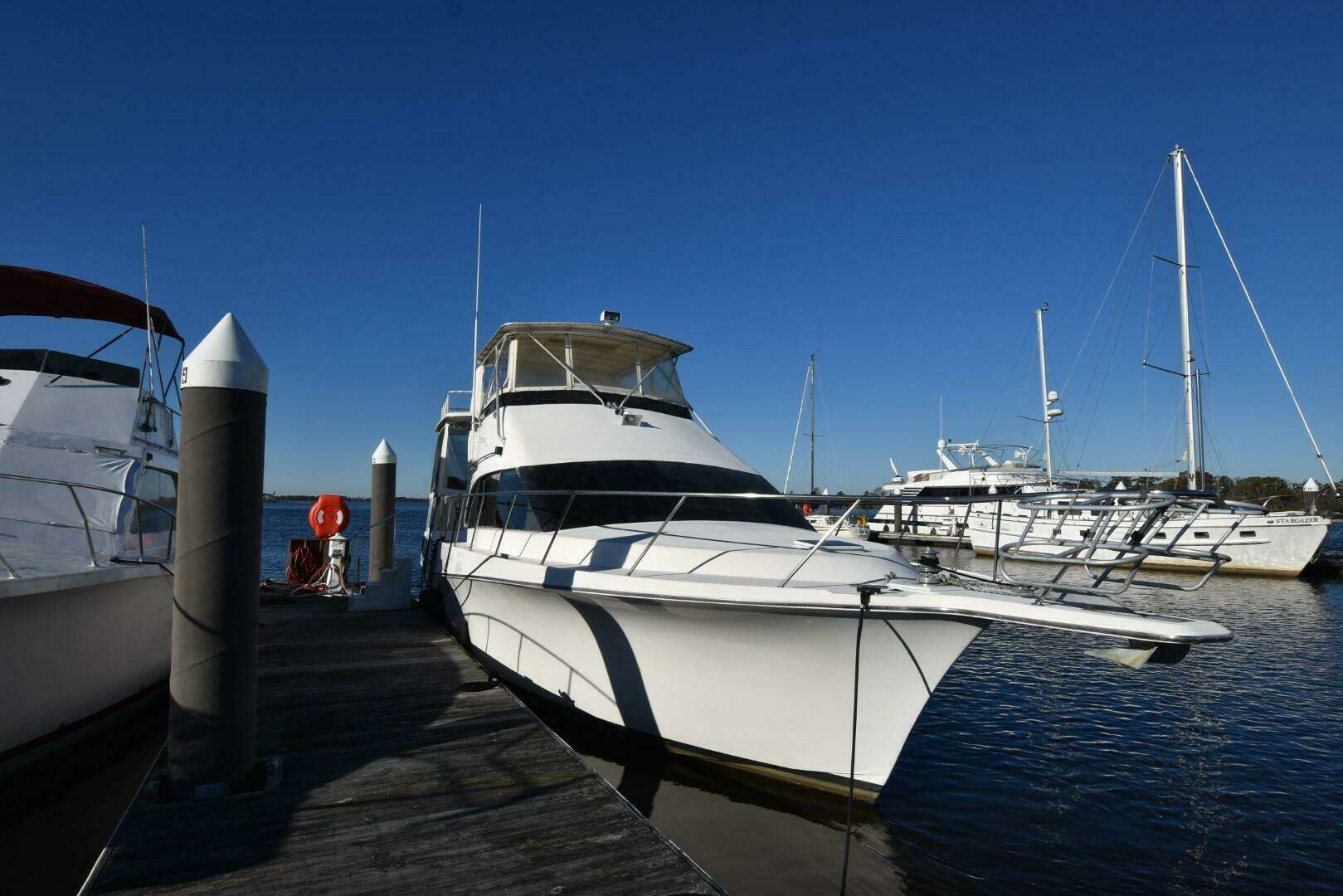 1993 Ocean Yachts 44 Motoryacht - Image 4
