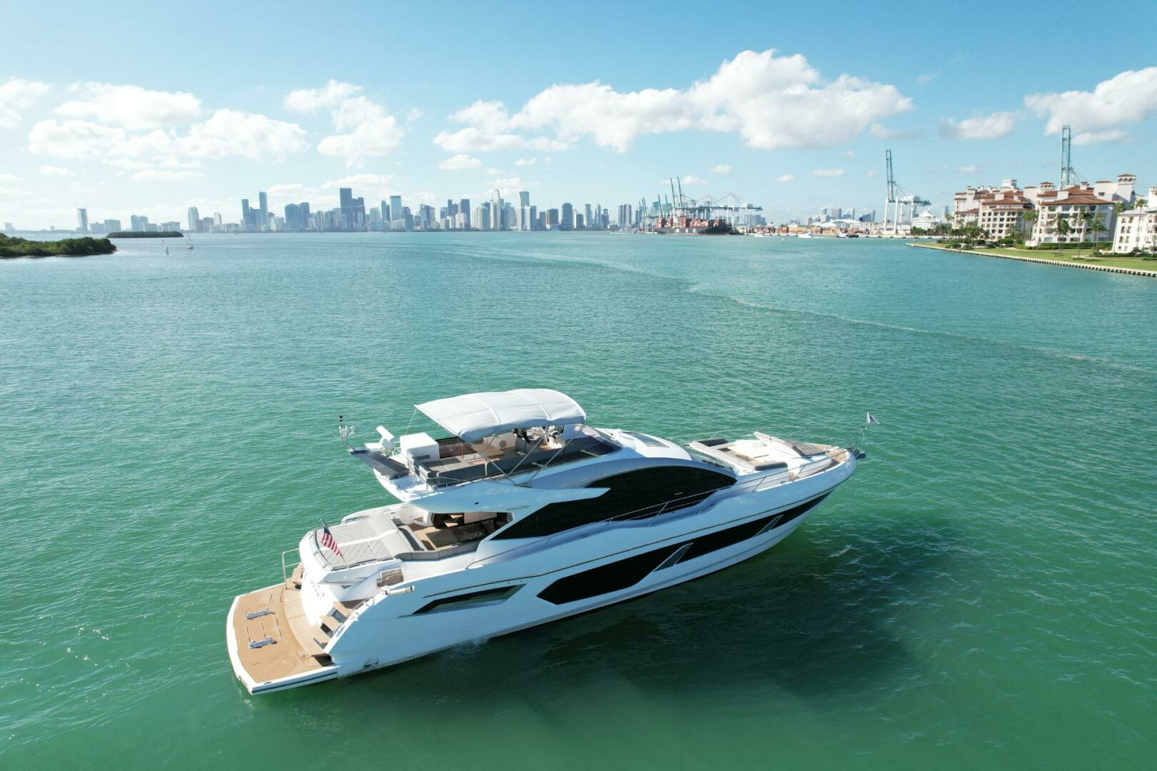 2023 Sunseeker Sport Yacht - Image 10