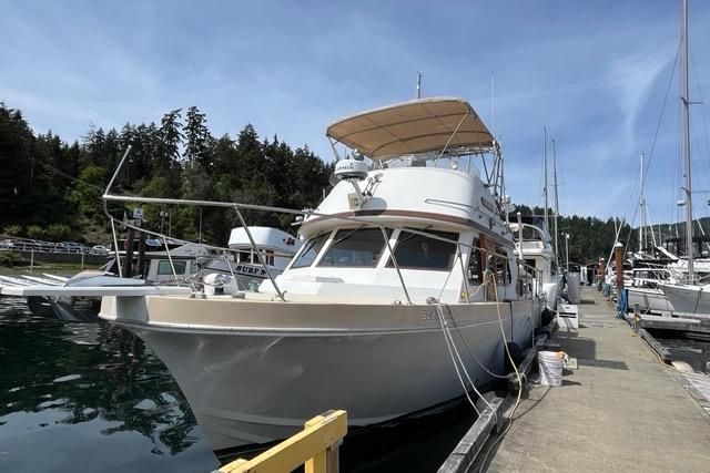 1977 Canoe Cove Tri-Cabin