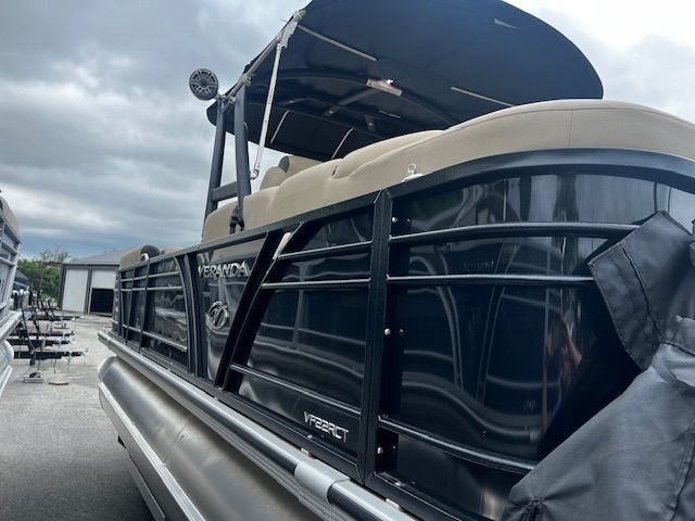 2023 Veranda VP22RCT pontoon boat with black design and canopy.