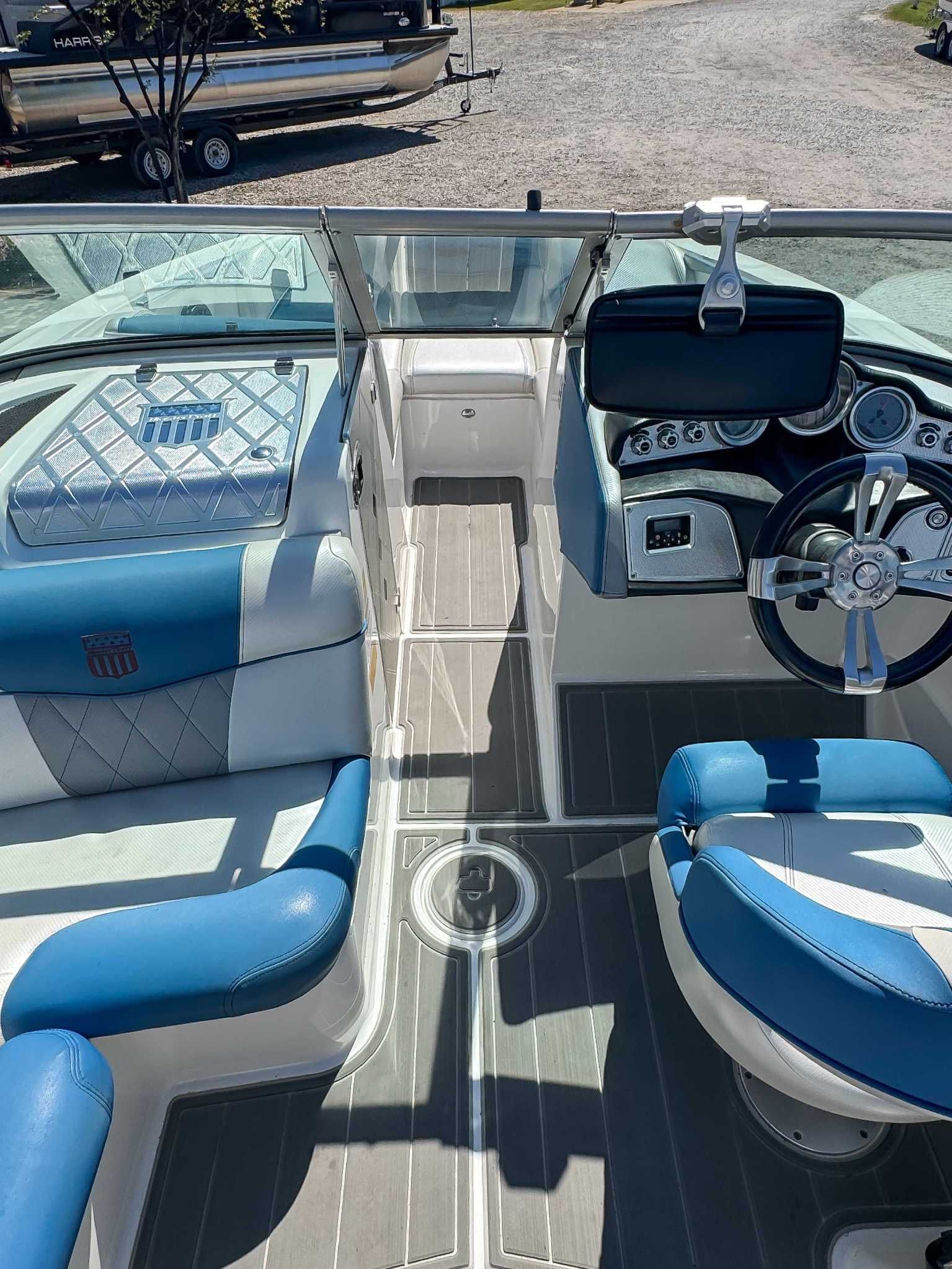 2013 MasterCraft X2 - 12