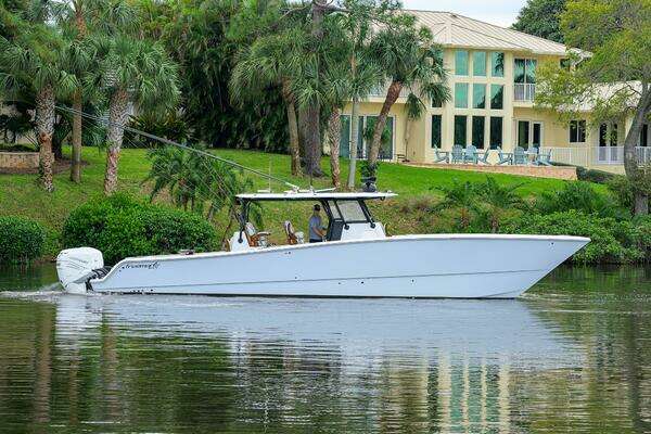 2023 Freeman 42 LR Center Console