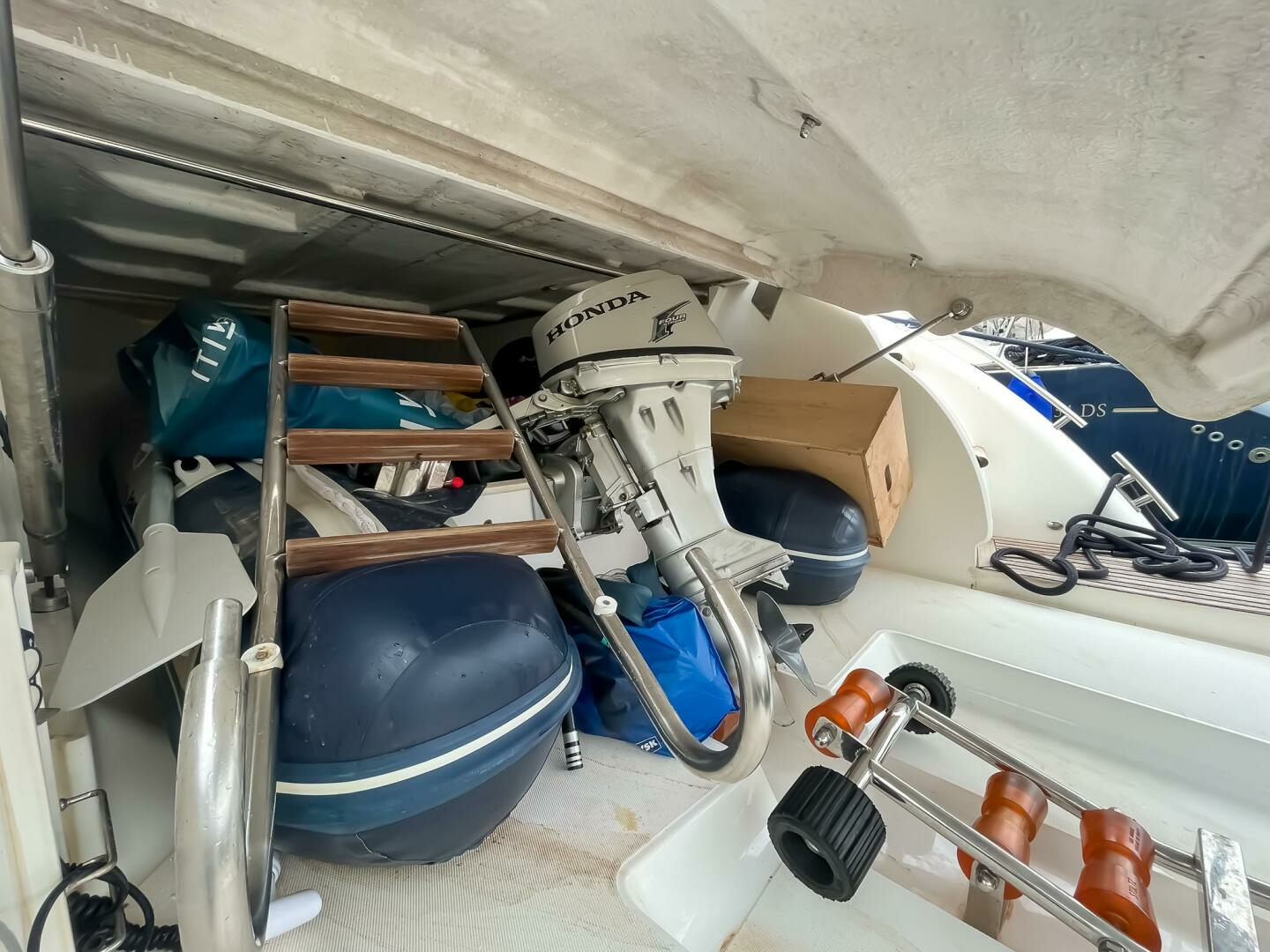 2006 Princess V58 Open - Image 9