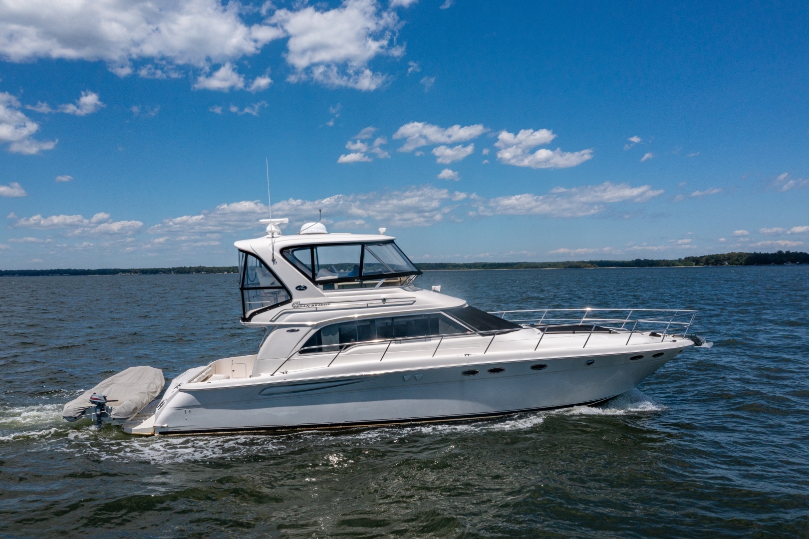 2004 Sea Ray 480 Sedan Bridge - Image 7