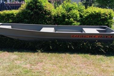 2026 Tracker Grizzly 14 Jon