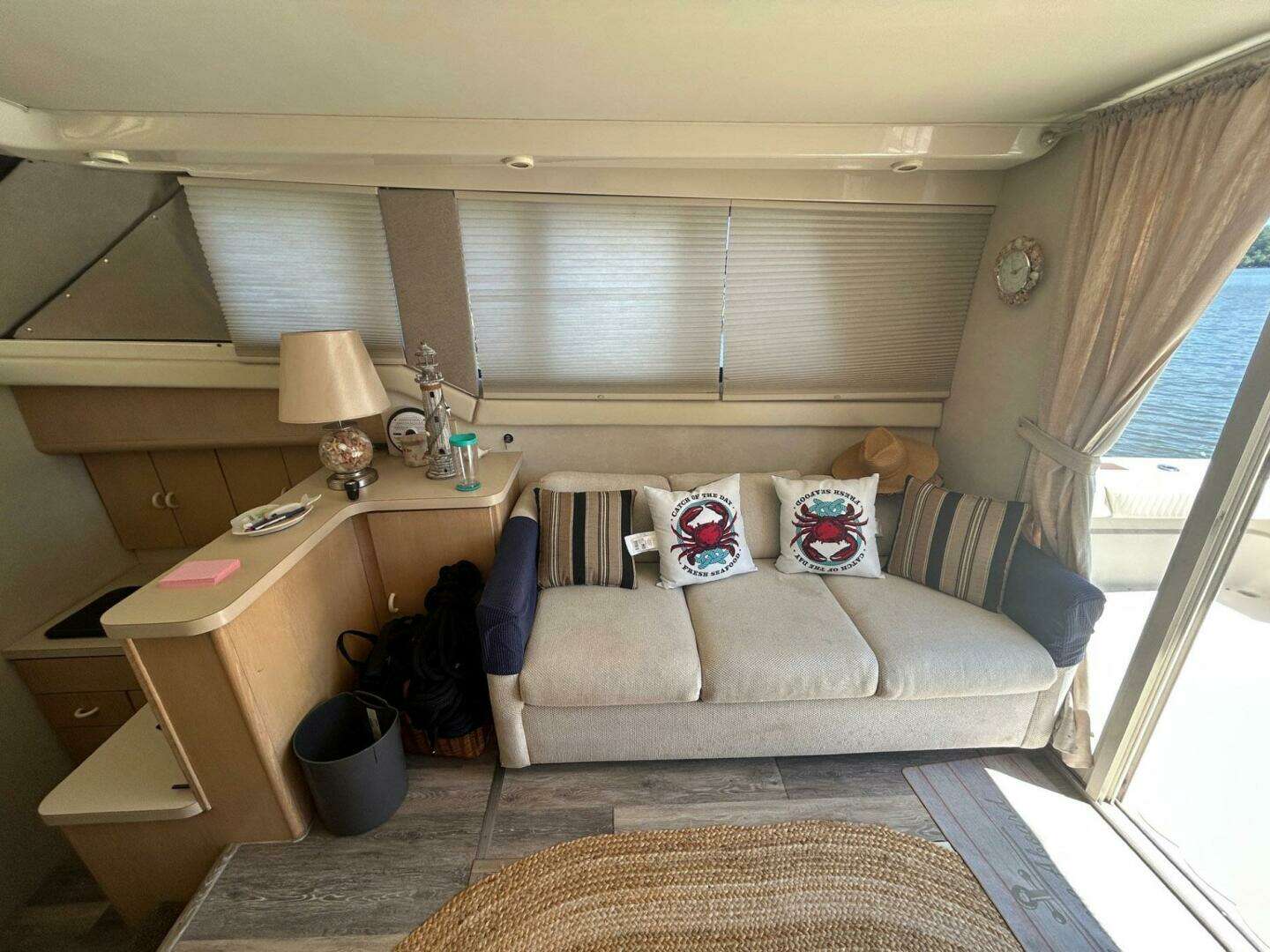 1990 Silverton 34 Convertible - Image 23