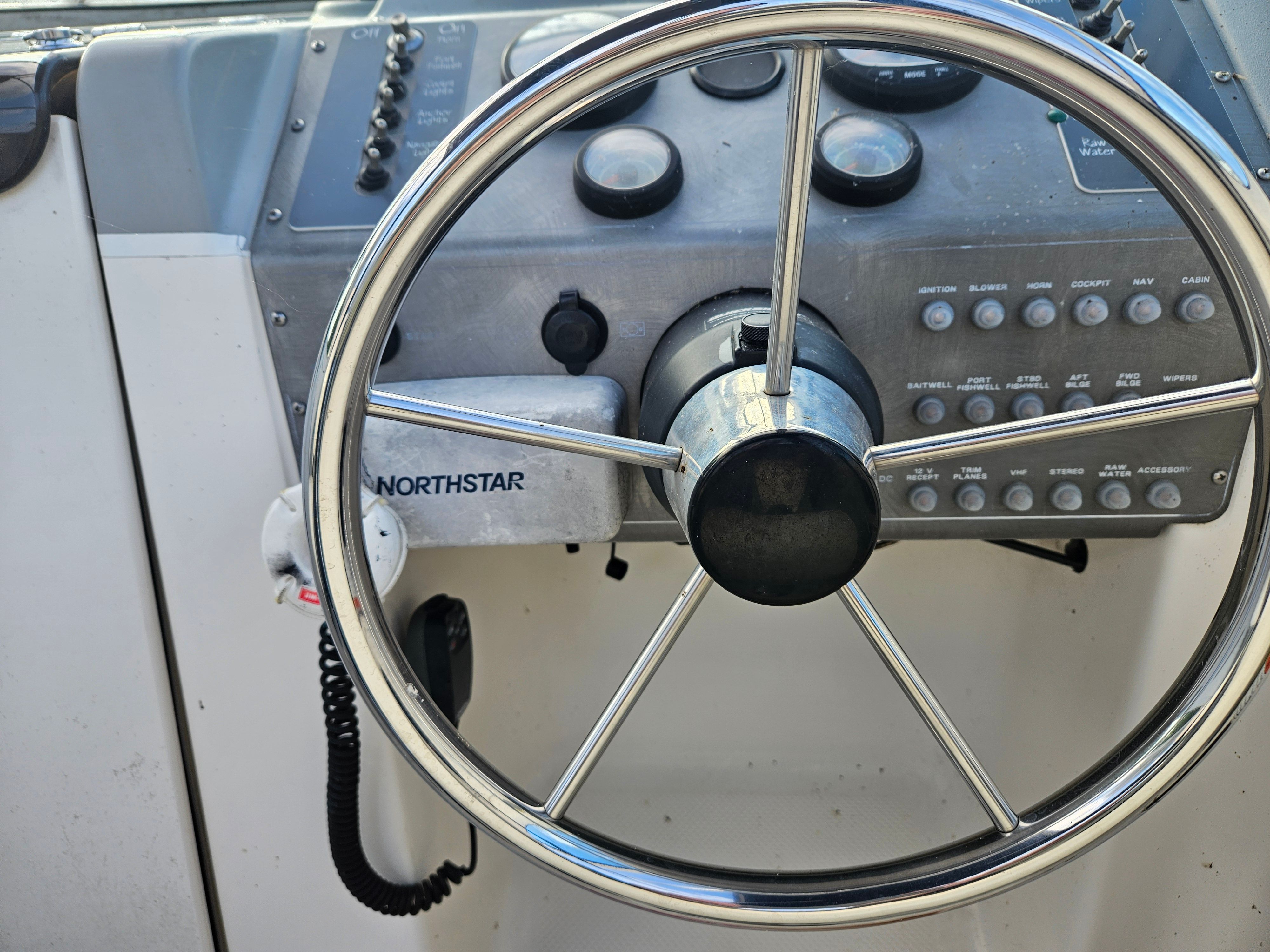 2009 Bayliner Trophy Pro - 8