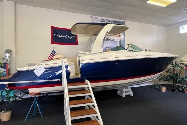 2025 Chris-Craft Launch 28 GT