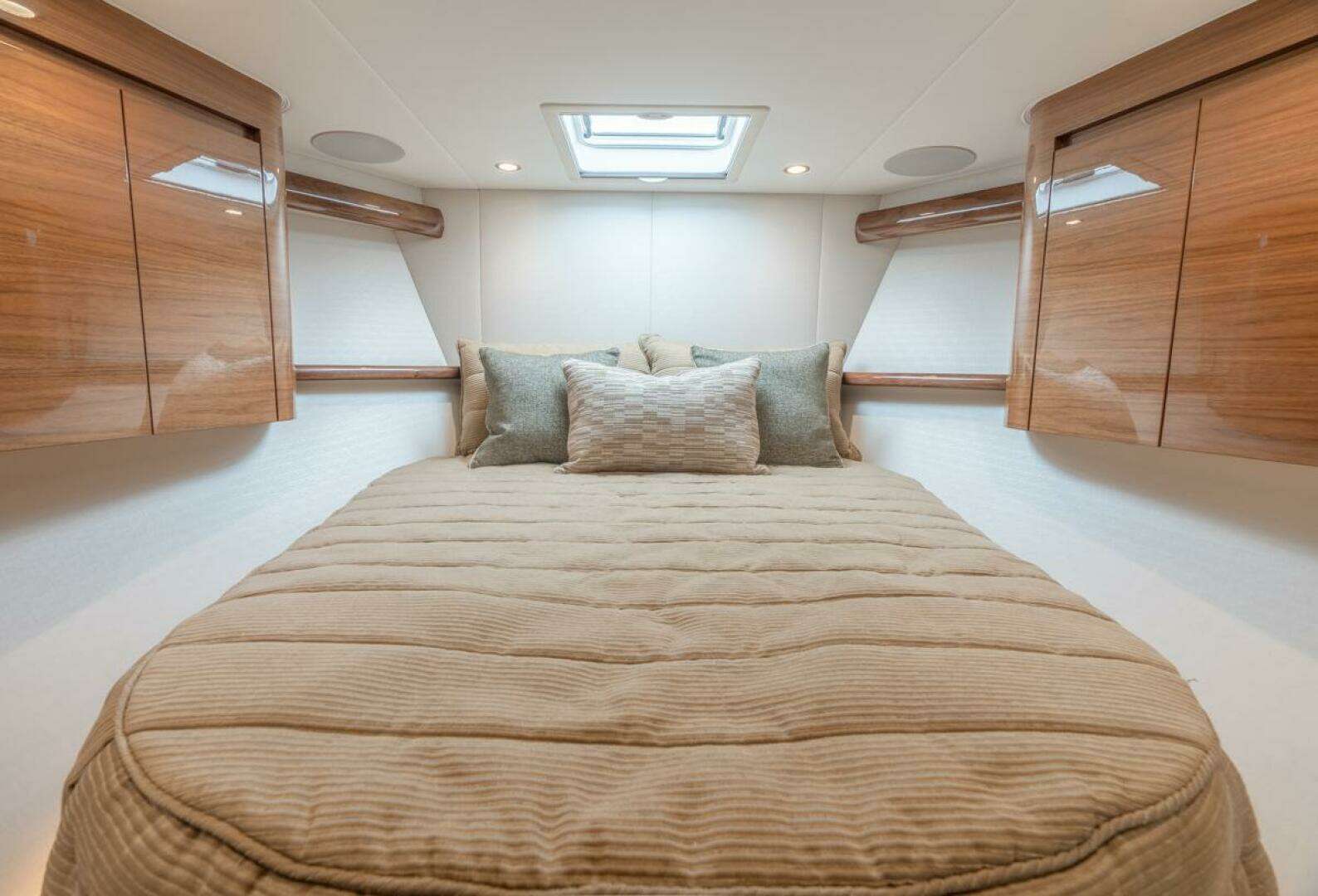 2026 Viking 54 Convertible - Image 2
