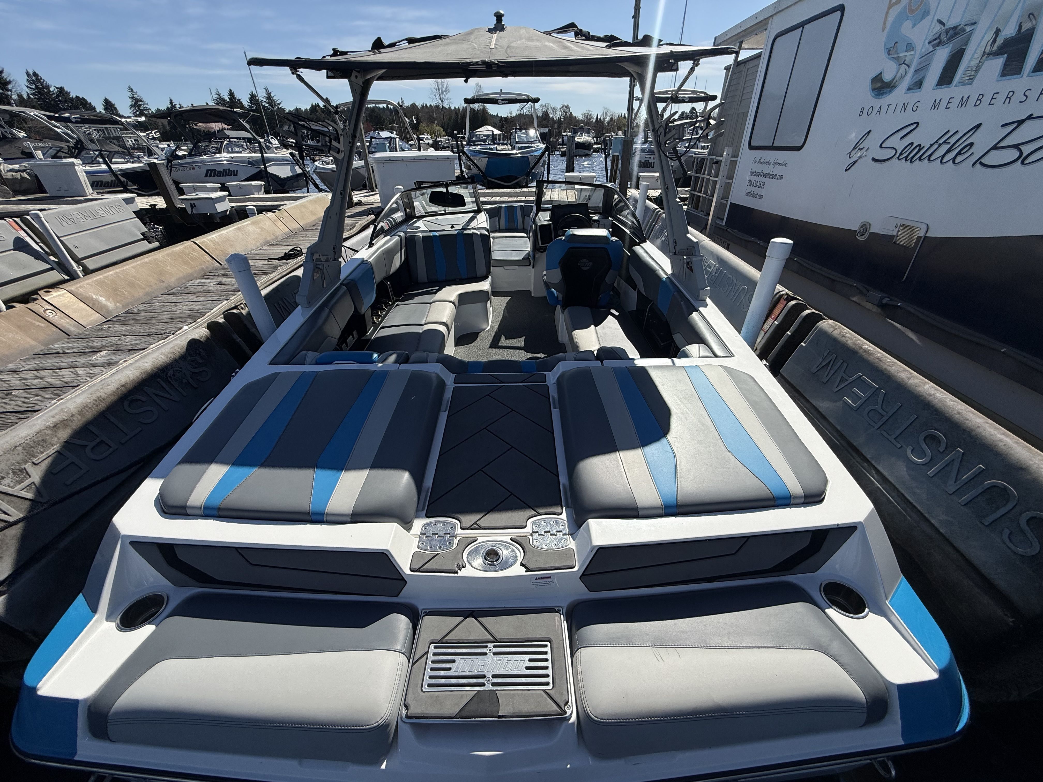 2023 Malibu Wakesetter 22 LSV - 2
