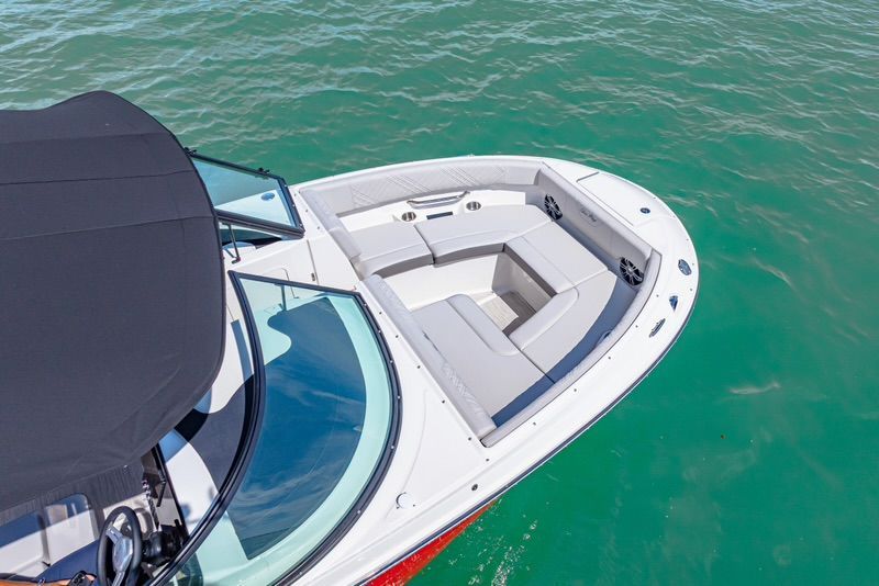 2025 Sea Ray SDX 250 Outboard - 5