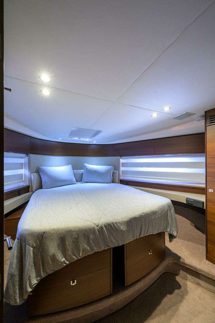 2018 Princess F49 - Image 71