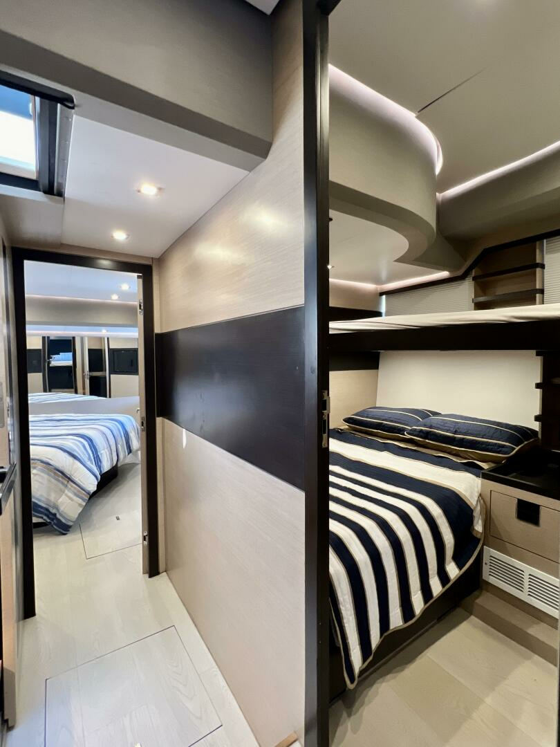 2022 Okean Flybridge 50 - Image 27