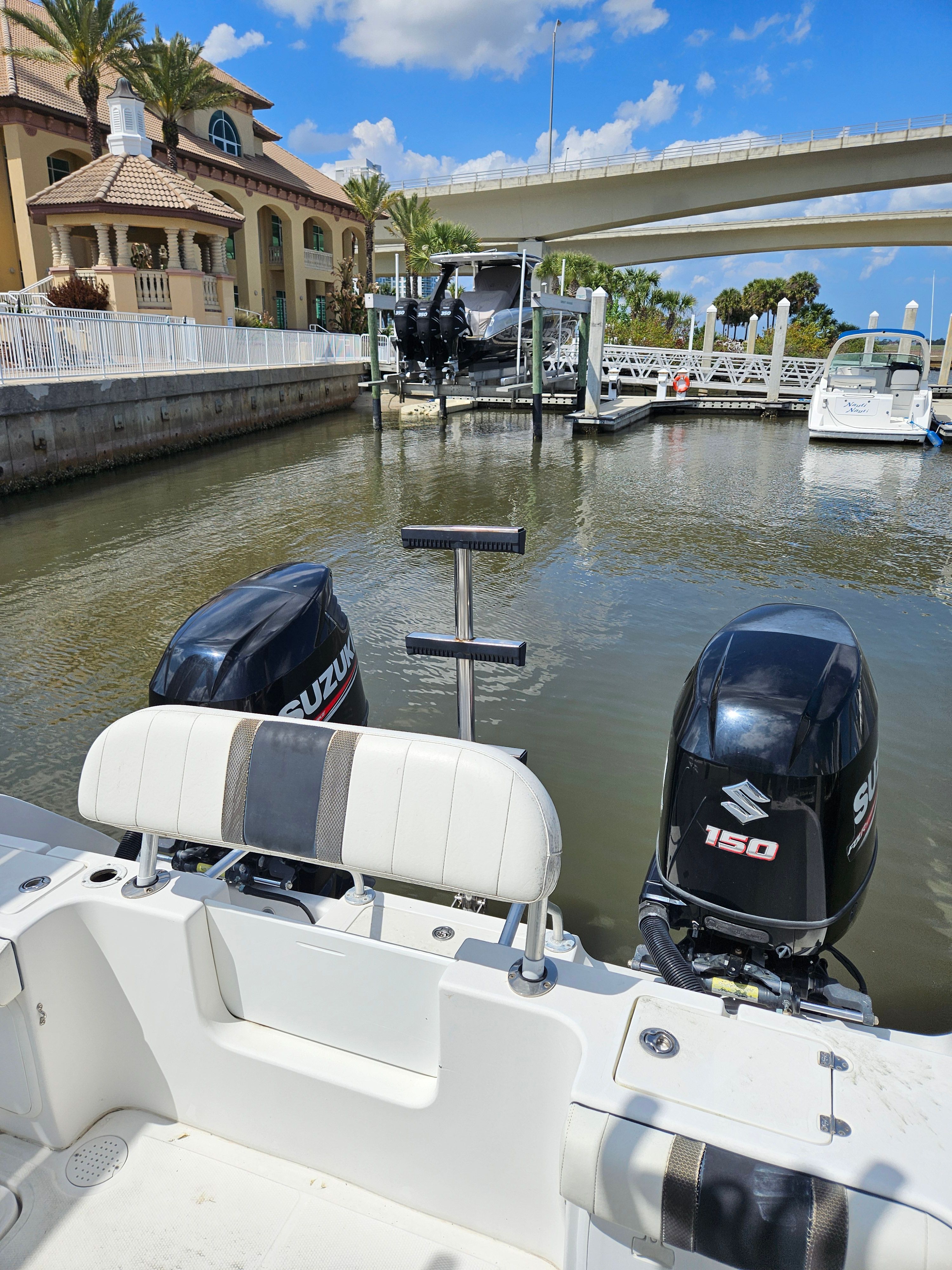 2003 World Cat EYV - 3