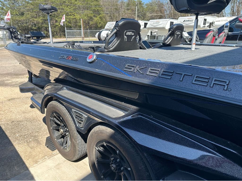2025 Skeeter FXR Series FXR20 Pro
