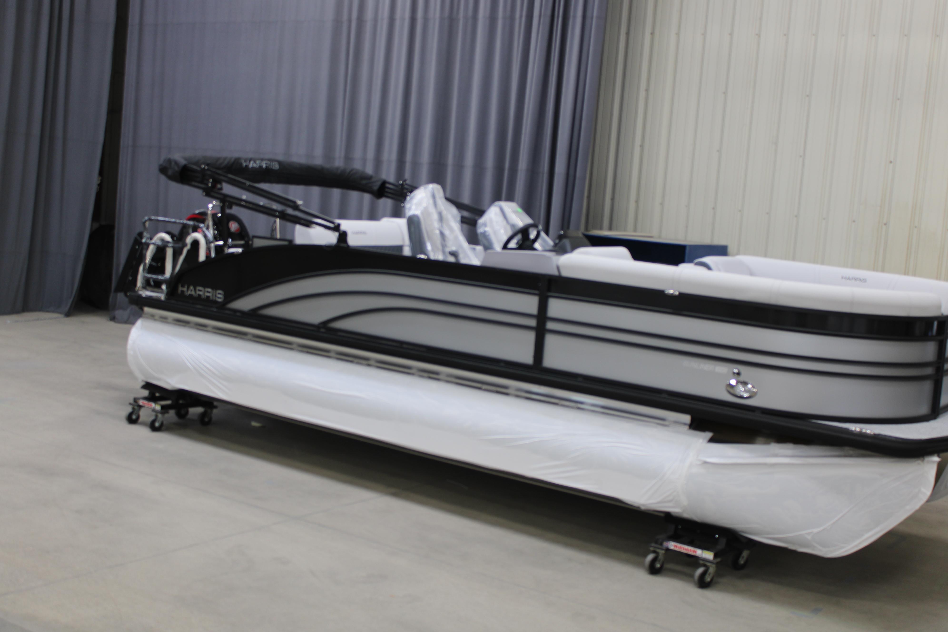 2025 Harris Sunliner 230