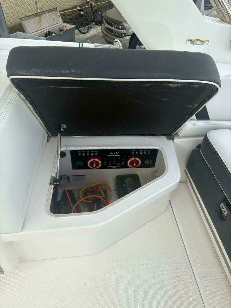 2022 Regal 29 OBX - Image 20