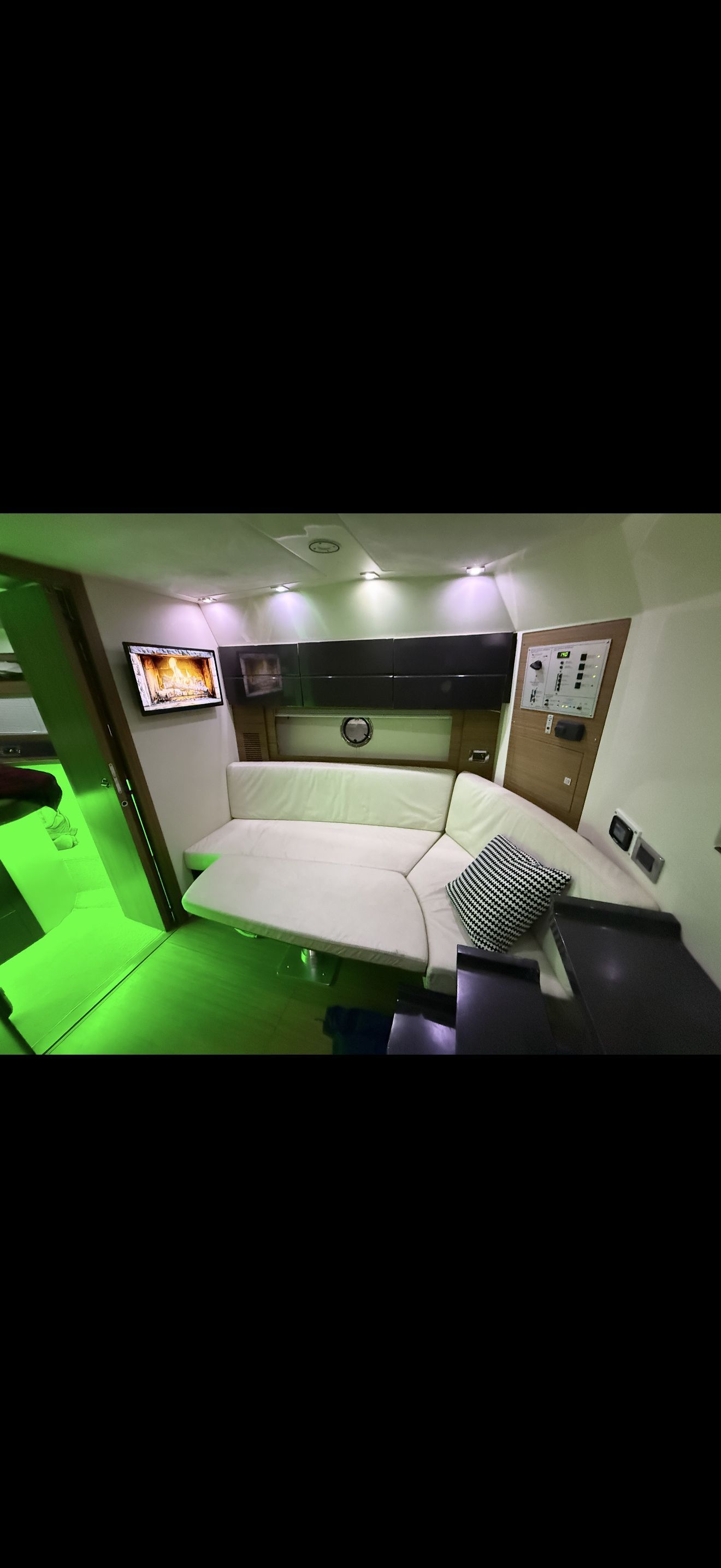 2014 Azimut Atlantis 38 - 15