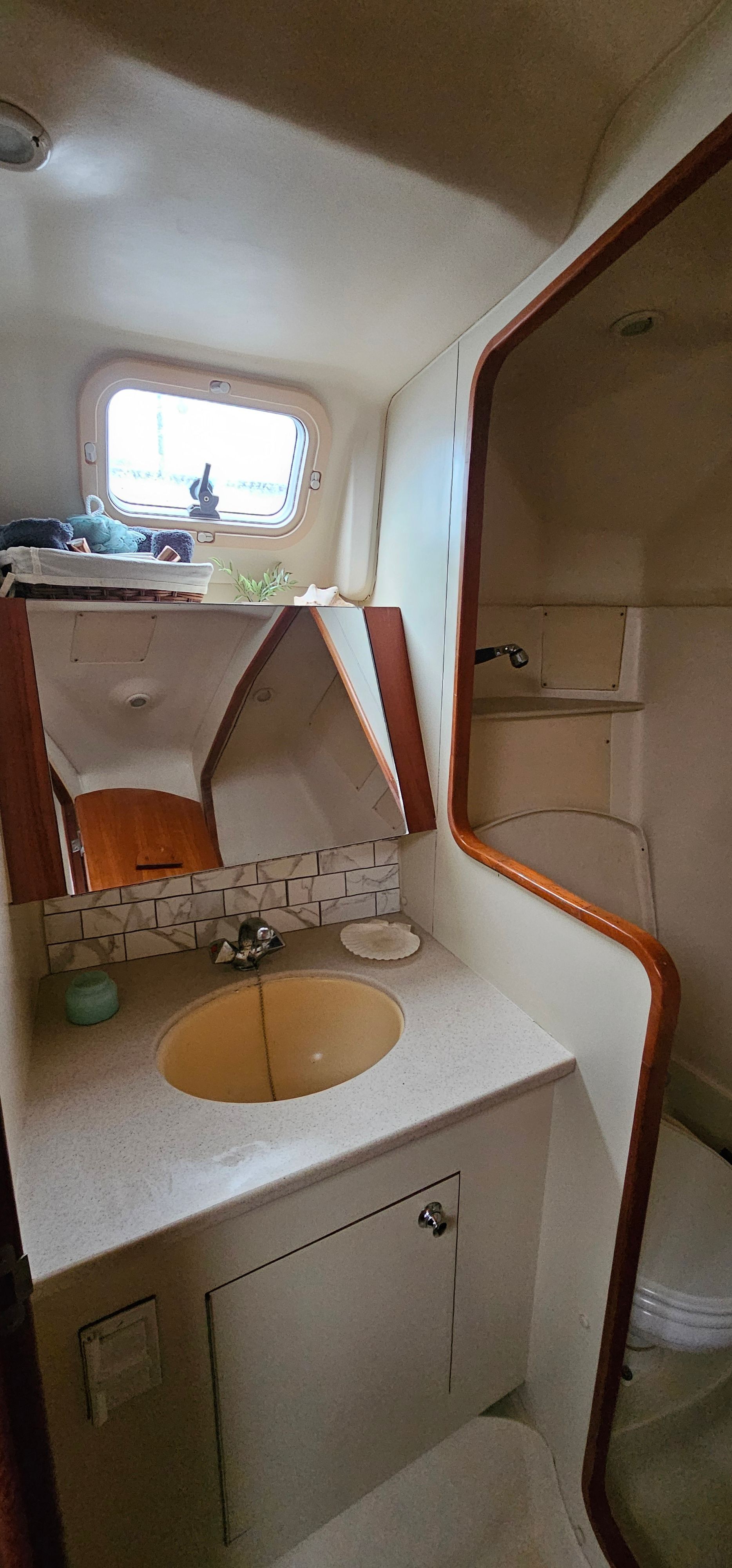 2002 Hunter Passage 420 - 21