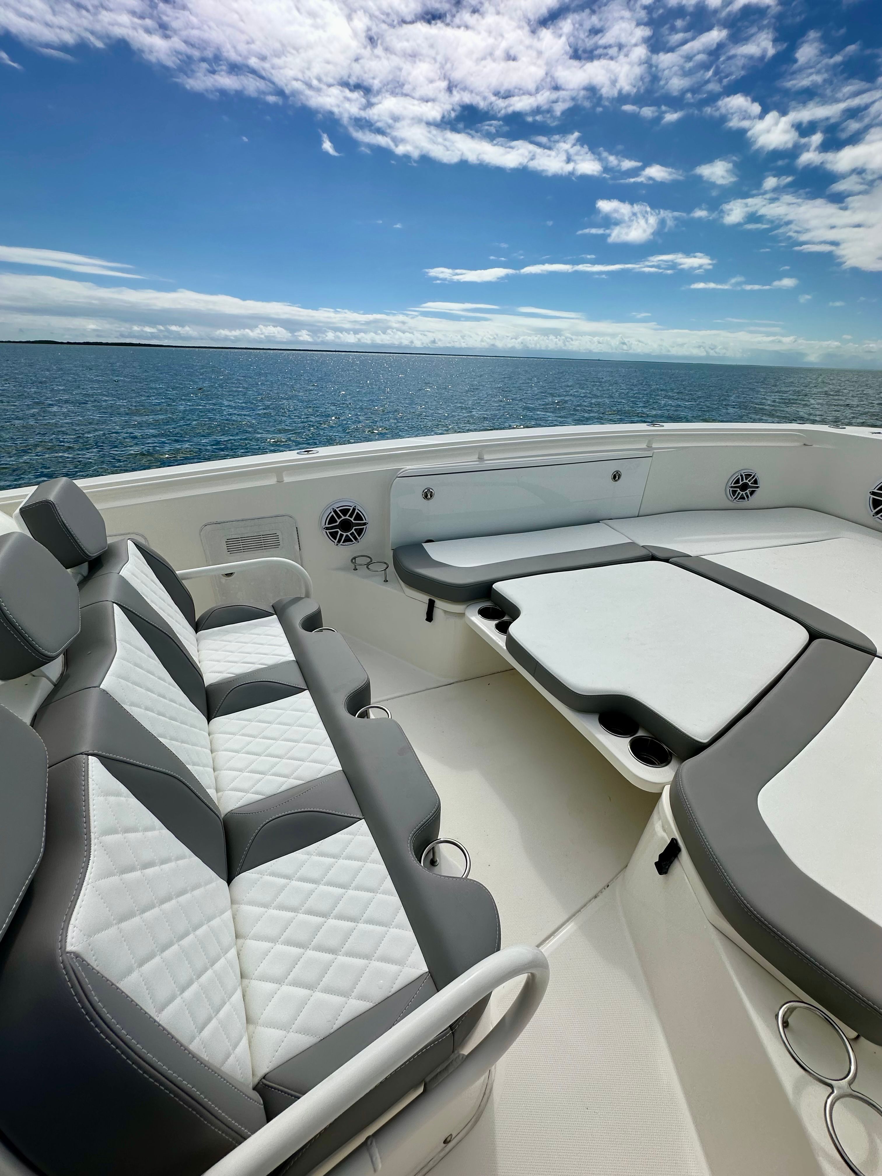 2009 Everglades 365 Center Console - 101