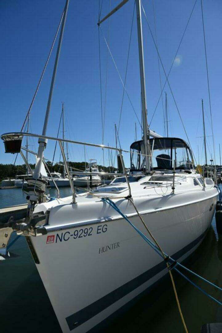 2003 Hunter 456 - Image 106