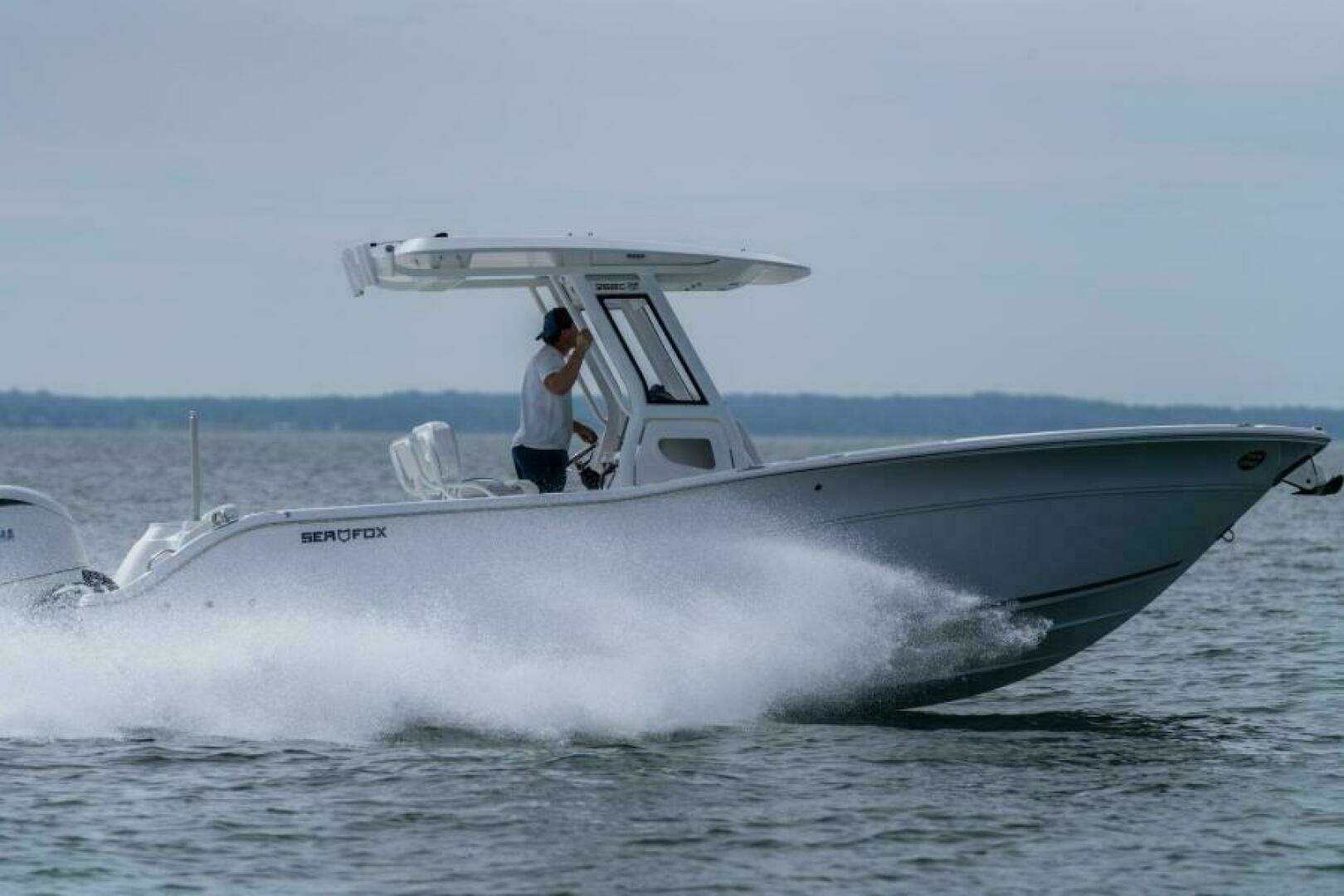 2027 Sea Fox 268 Commander - Image 2