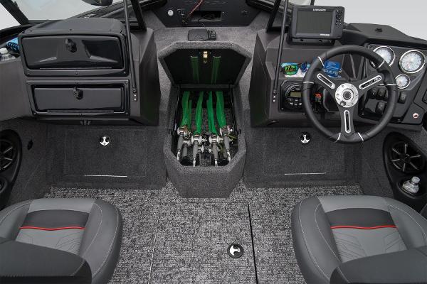 2025 Tracker Targa V-18 WT - 37