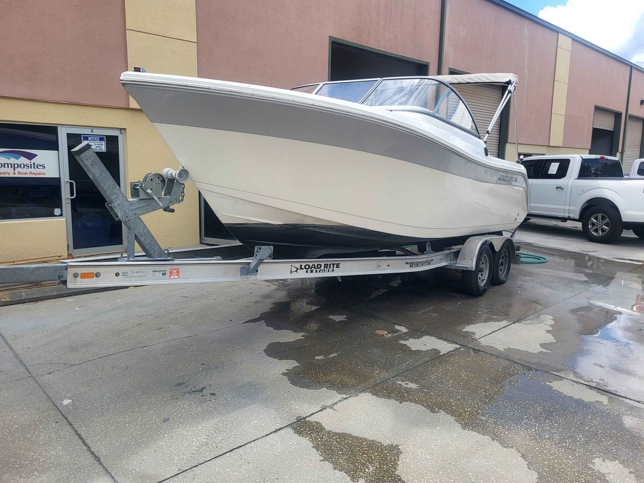 2020 Cobia 220 Dual Console - 3