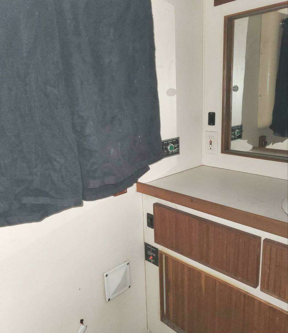 1988 Bertram 37 Convertible - Image 20