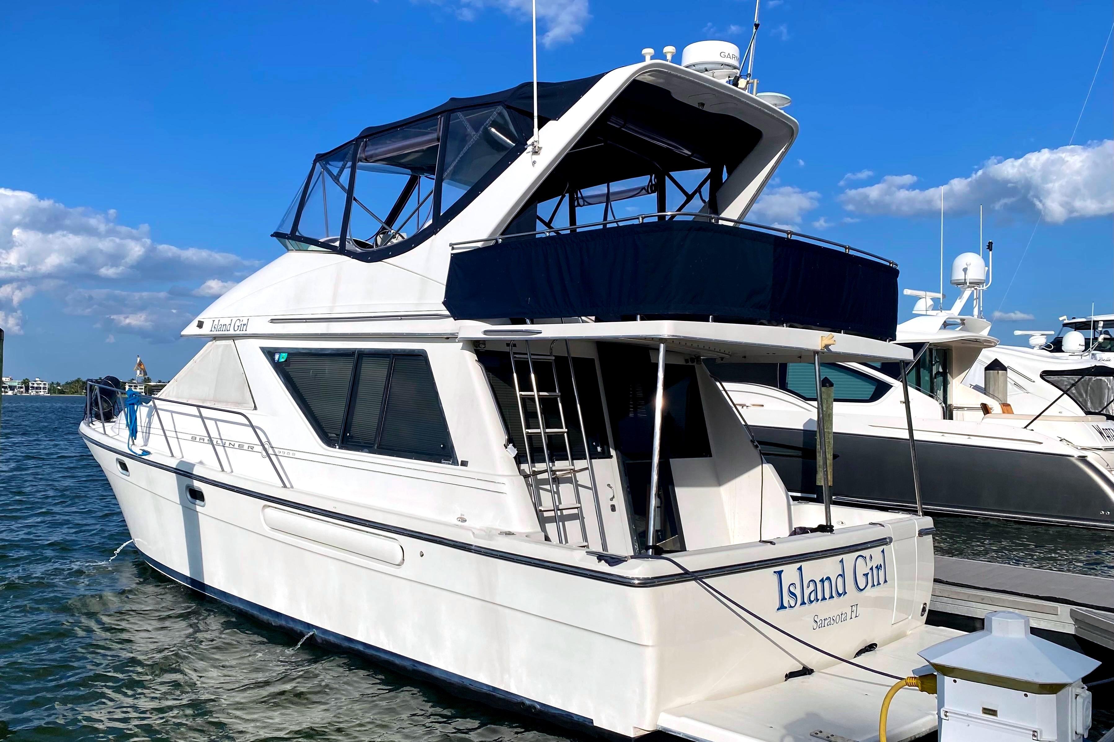2000 Bayliner 3988 Command Bridge Motoryacht