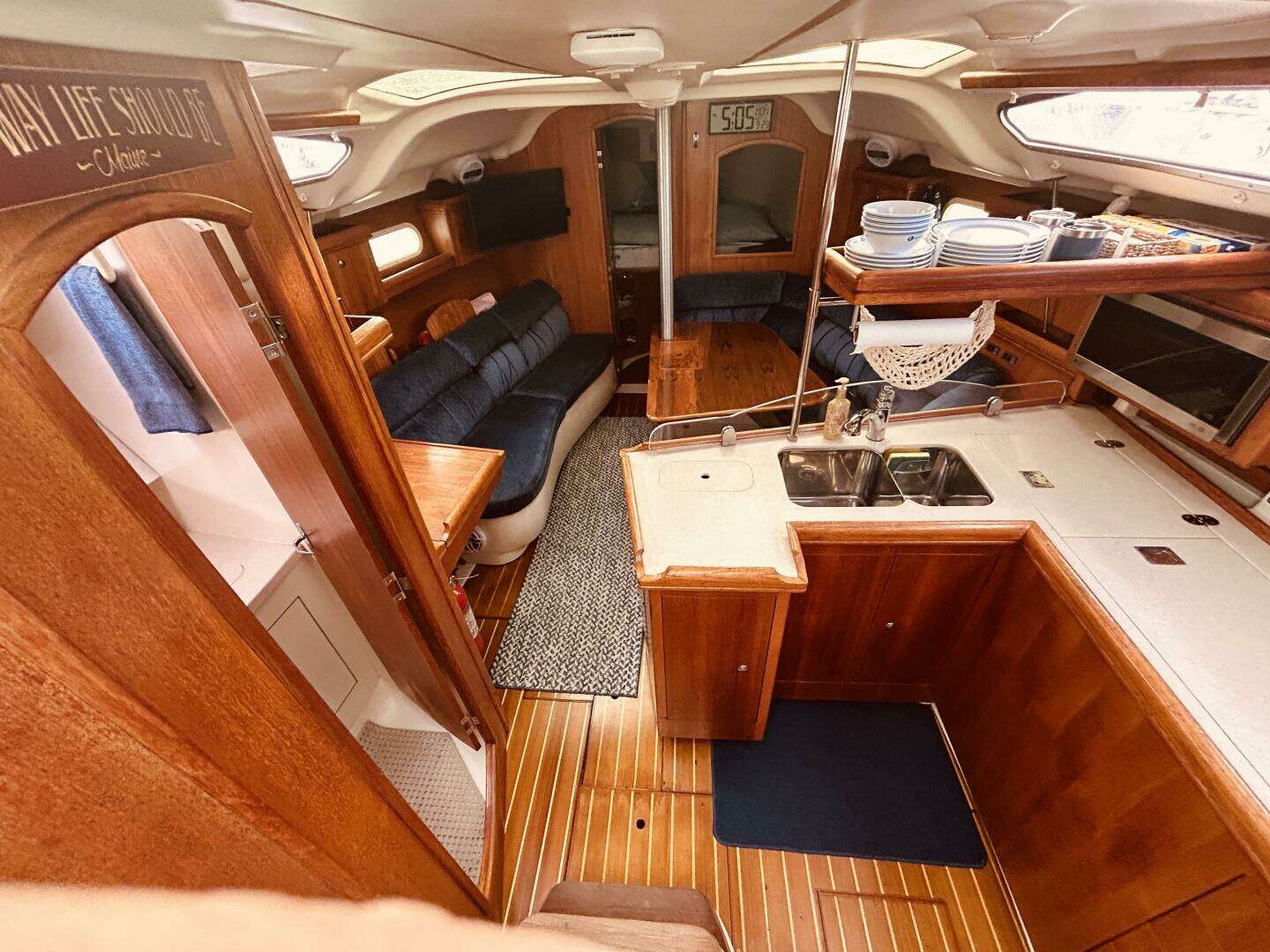 2003 Hunter 386 - Image 9
