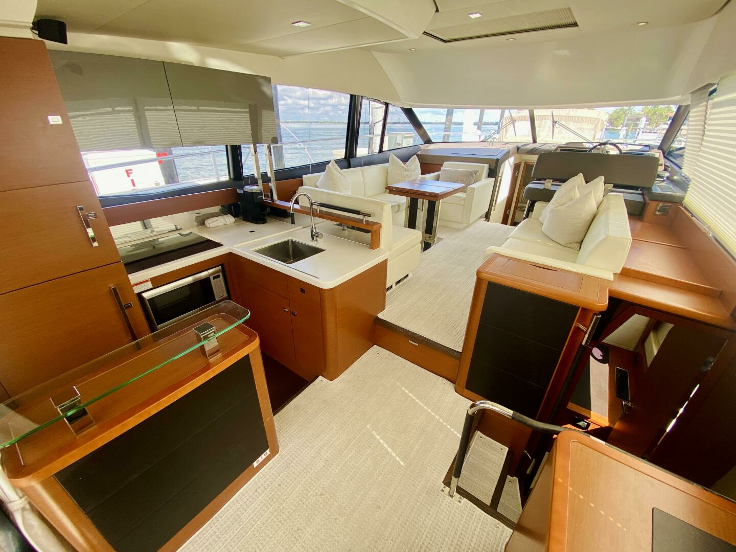 2015 Prestige 500 - Image 57