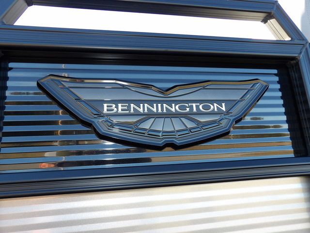 2026 Bennington M Swingback 22 MSB - 47