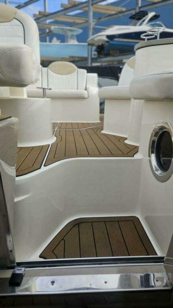 2008 Sea Ray 240 Sundancer - Image 29