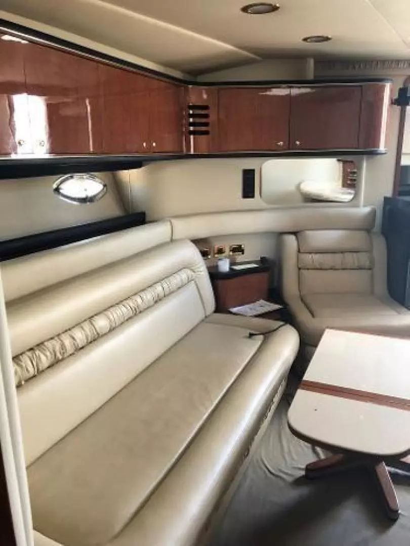 2000 Sea Ray Sundancer - Image 6