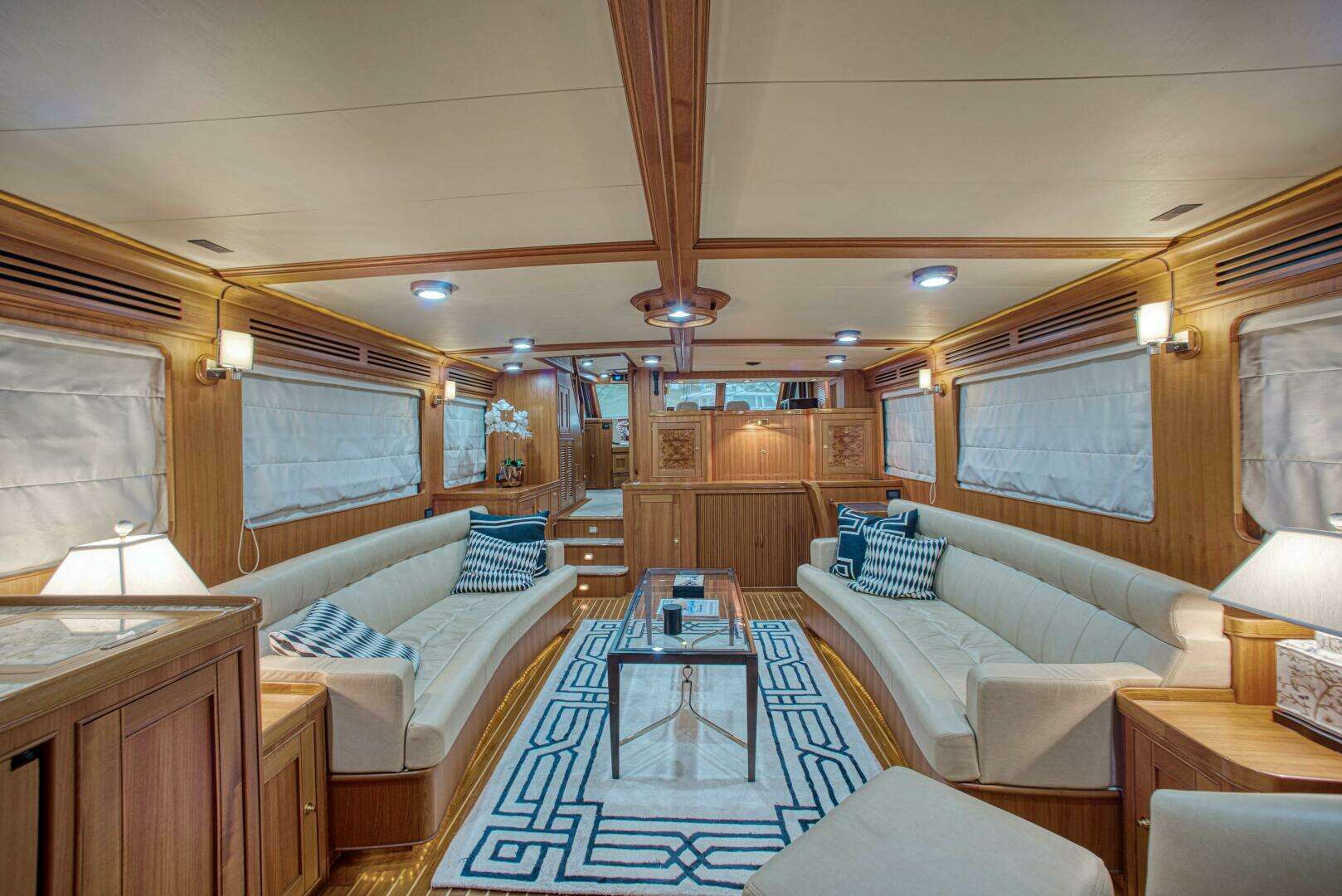 2011 Marlow Explorer 70E - Image 13