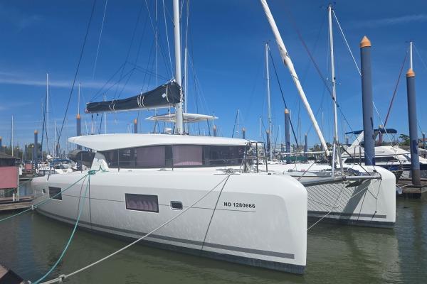 2018 Lagoon 42