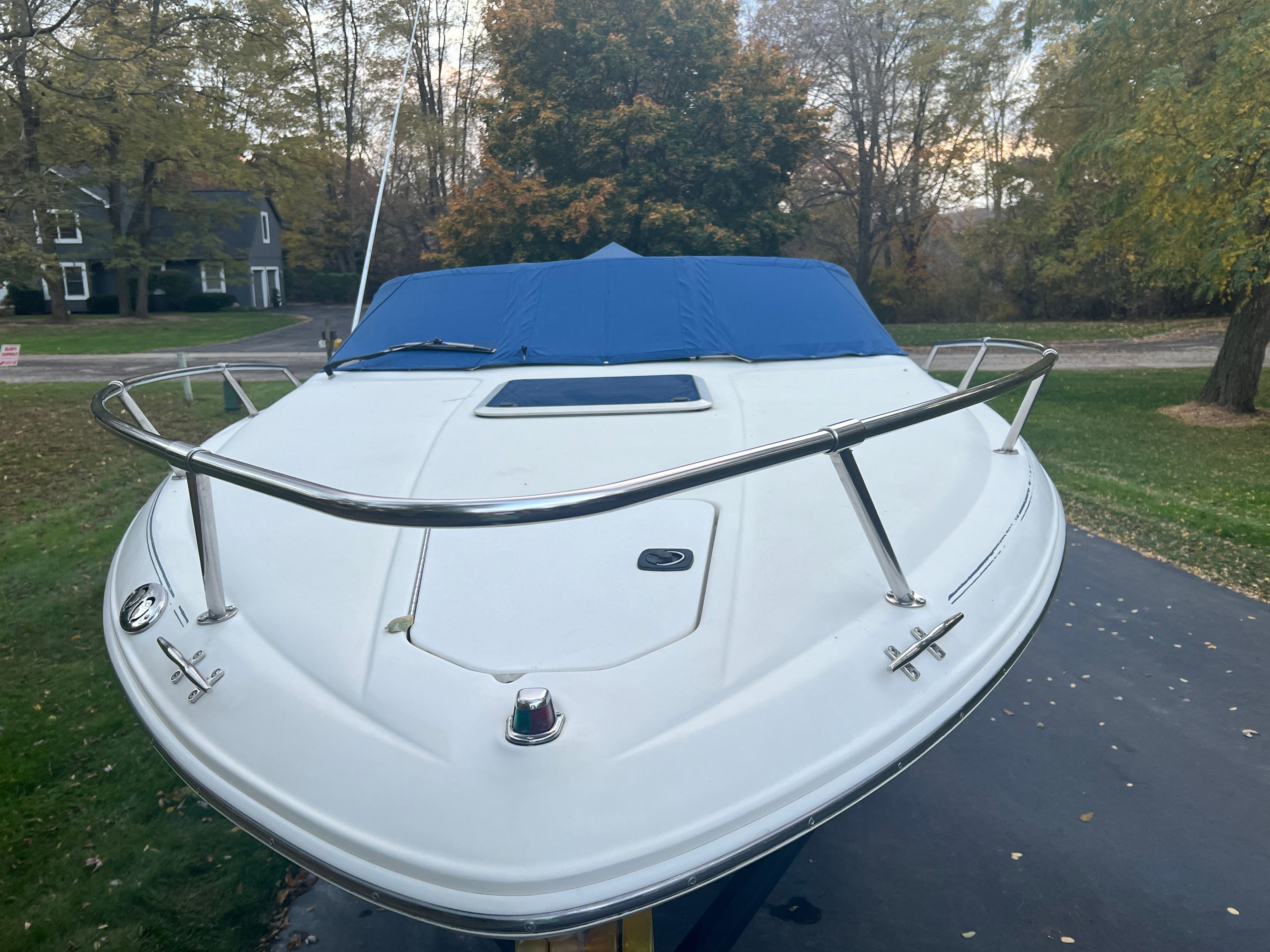 1999 Sea Ray 230 Overnighter - 13